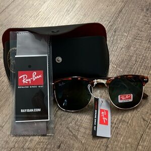 “Ray-Ban” sunglasses